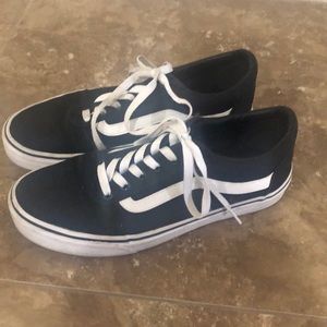 Vans skate shoes